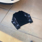 Waffle knit round neck top with star camouflage patchwork sleeves and letter printed men's and women's loose casual hoodie