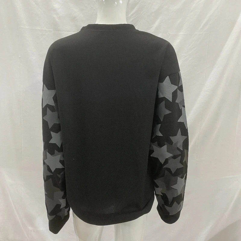 Waffle knit round neck top with star camouflage patchwork sleeves and letter printed men's and women's loose casual hoodie
